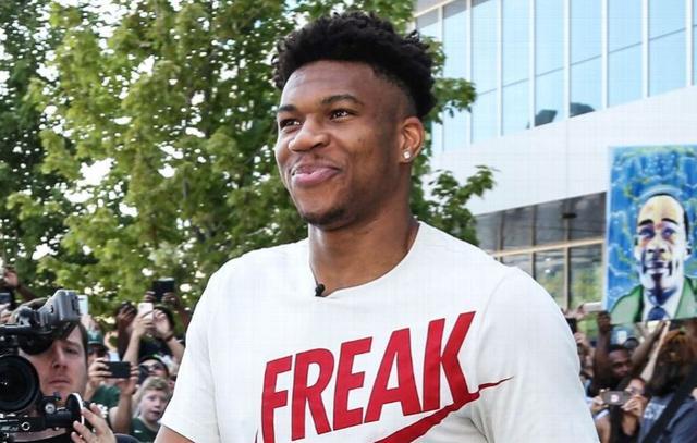 CBA各队外援注册情况：19支球队进行注册，仅四川男篮未注册（CBA各队外援注册进度：19队已完成，四川男篮尚未注册）